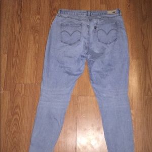 Women’s jeans